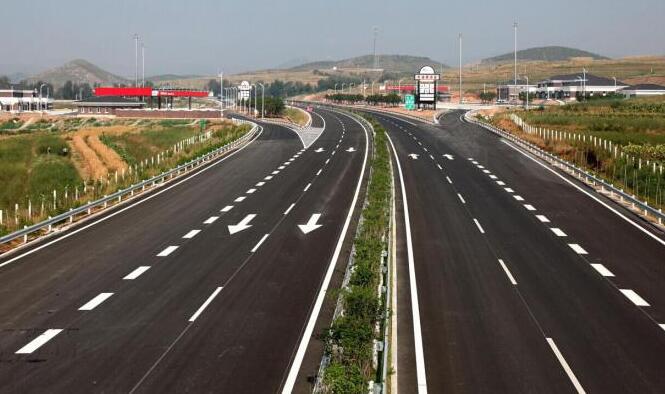 西安道路劃線效果圖